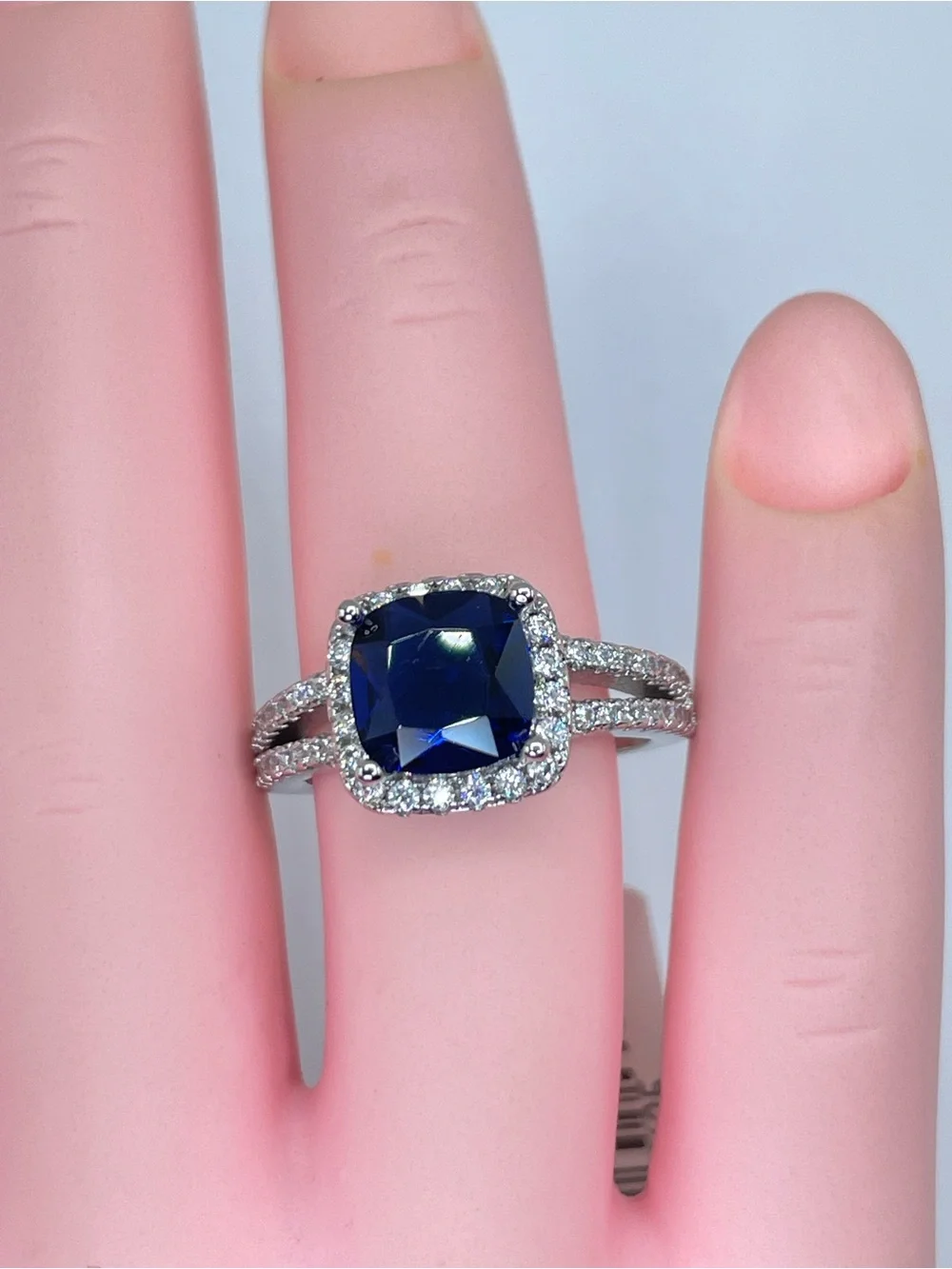 Swarovski Crystal Elements Sapphire Blue Halo Art Deco Ring Sz 5.5